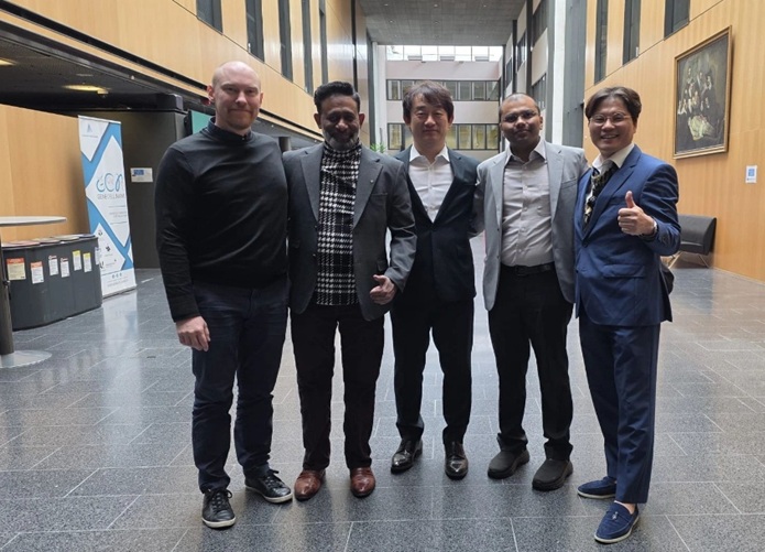 Delegation visit to Optomed Plc, Finland